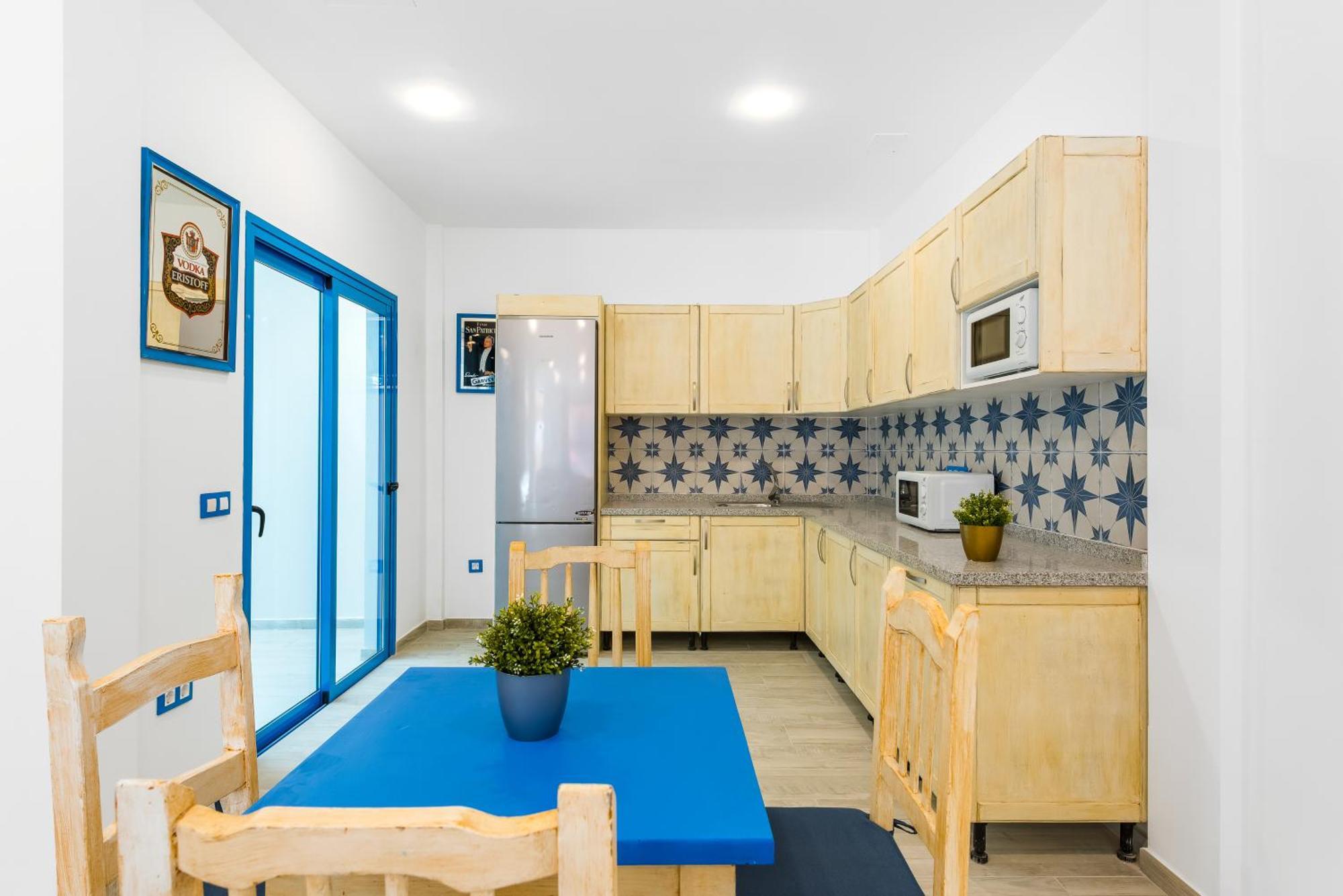 Okeanos Eco Guest House Los Abrigos Ngoại thất bức ảnh